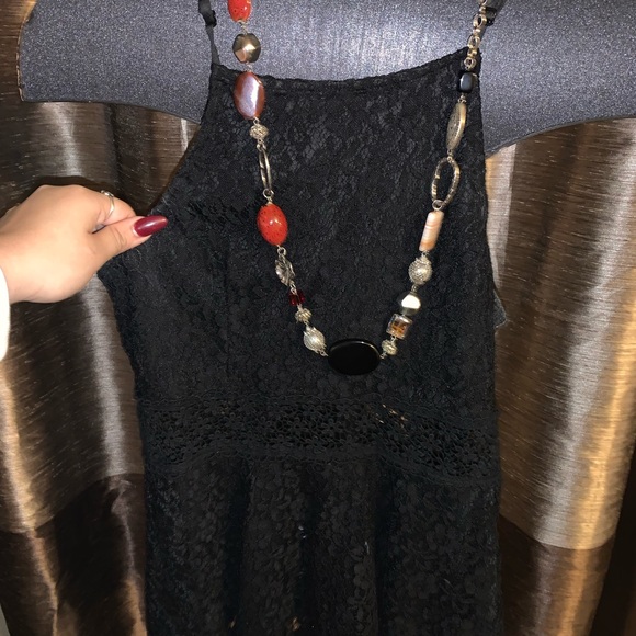 Tops - A black Sleeveless blouse ❣️